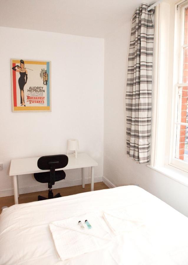 Fieldgate Spacious Rooms London Exterior photo